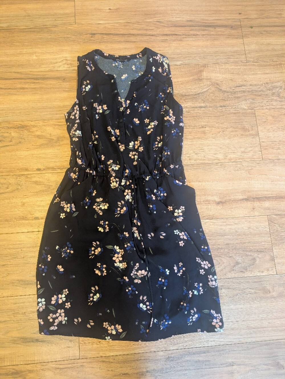 41 Hawthorn Black Floral Sleeveless Drawstring Waist Dress